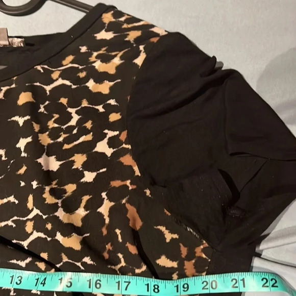 Vince camuto black leopard print panel Tunic blouse Sz L - Picture 7 of 11